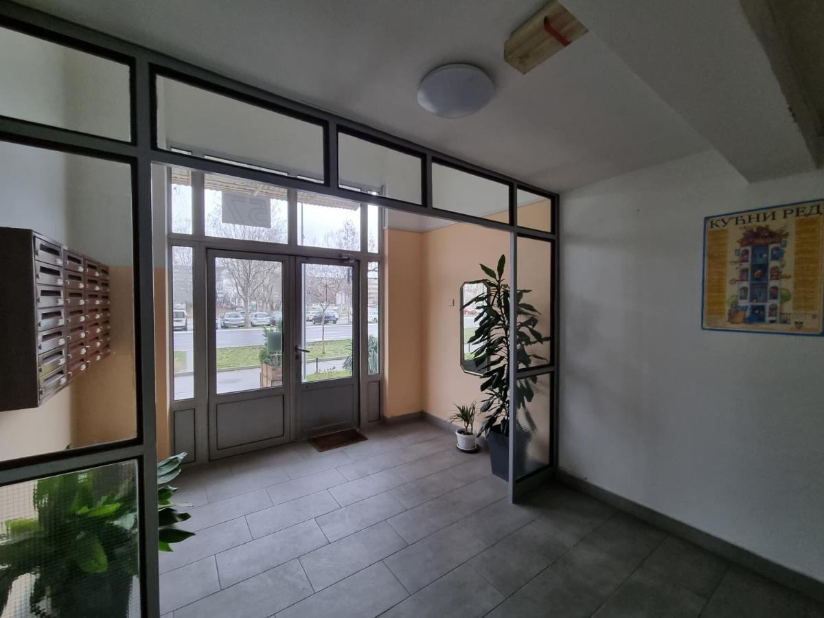 Simeon Apartment Белград Экстерьер фото